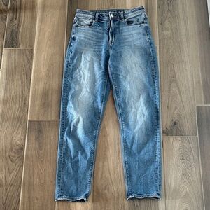American Eagle Mom jeans size 0